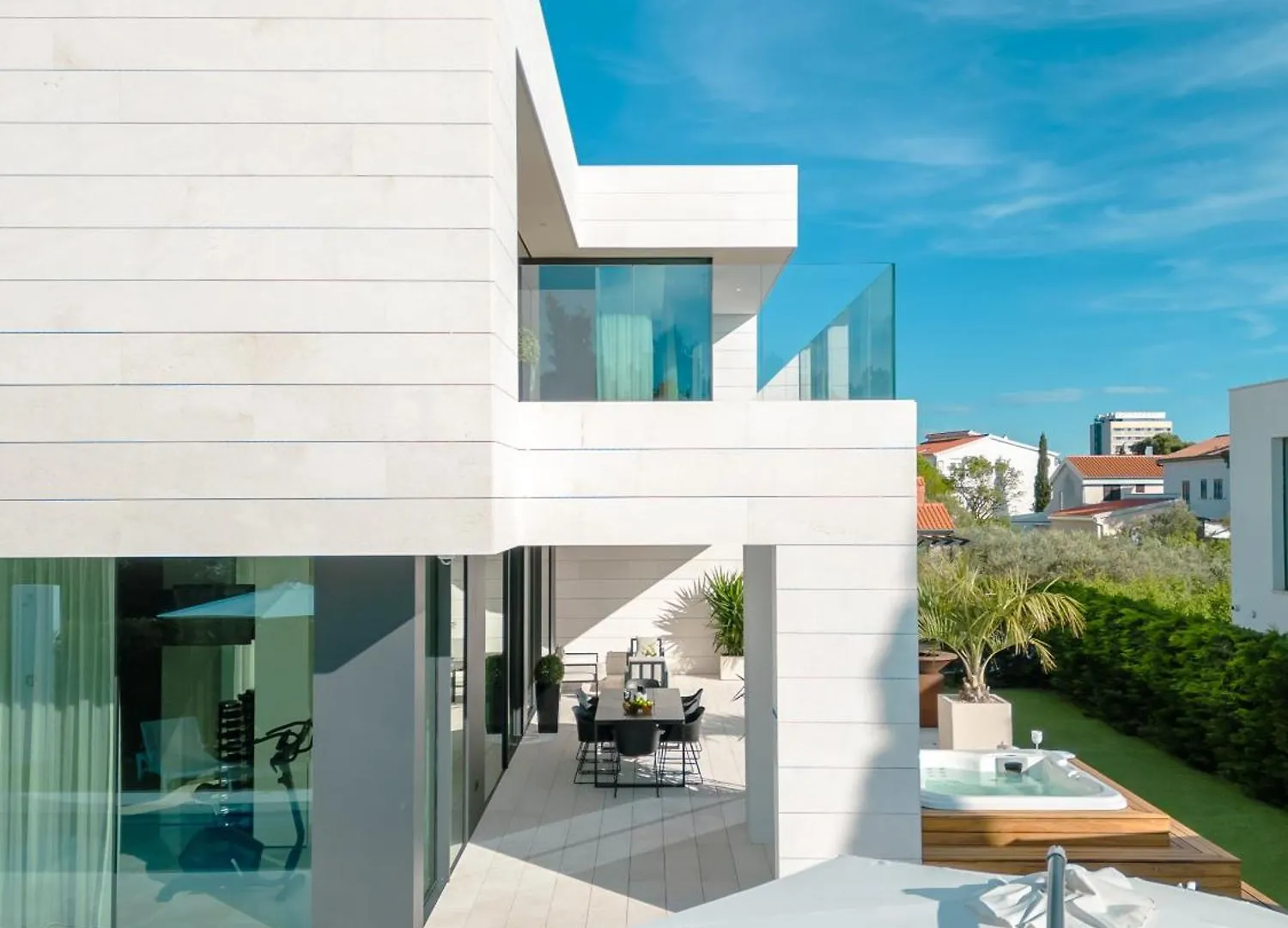 5-Star Villa Calma II With Heated Pool & Jacuzzi Oasis Starigrad Paklenica